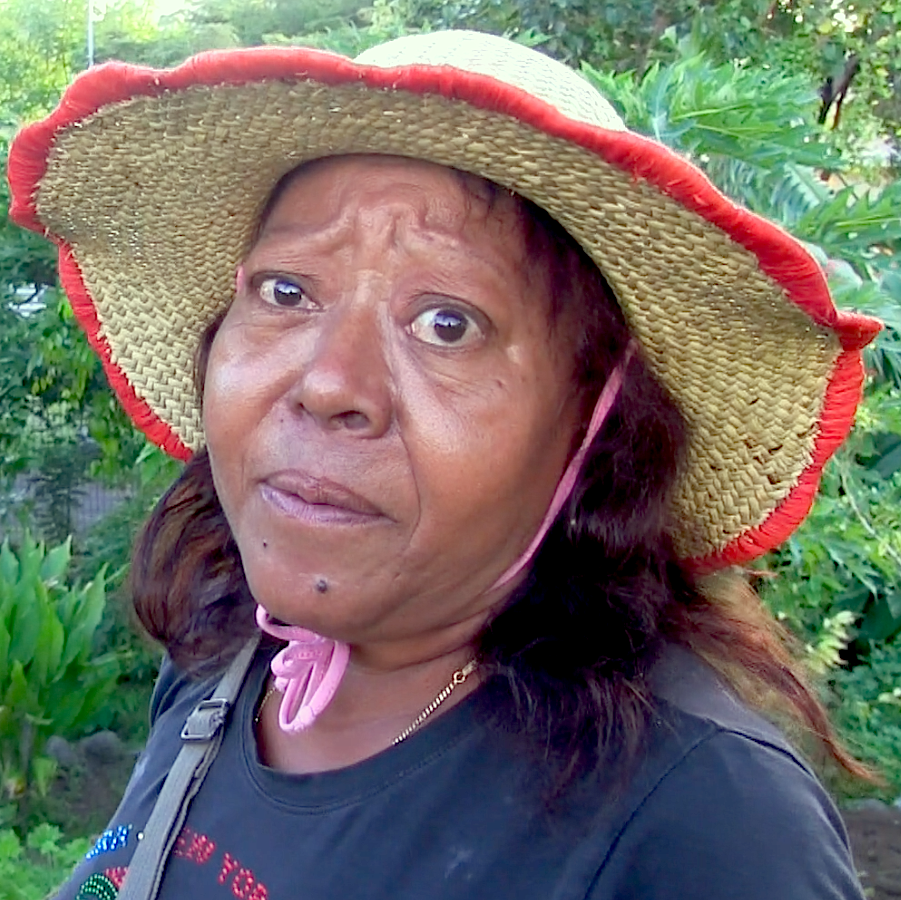 Marie-Elio Eah-Toy : «Avant moi té tourne, té vire dan la çase… » 